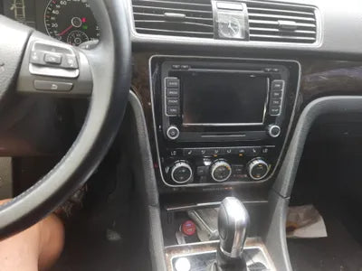 2015 Volkswagen Passat VIN: