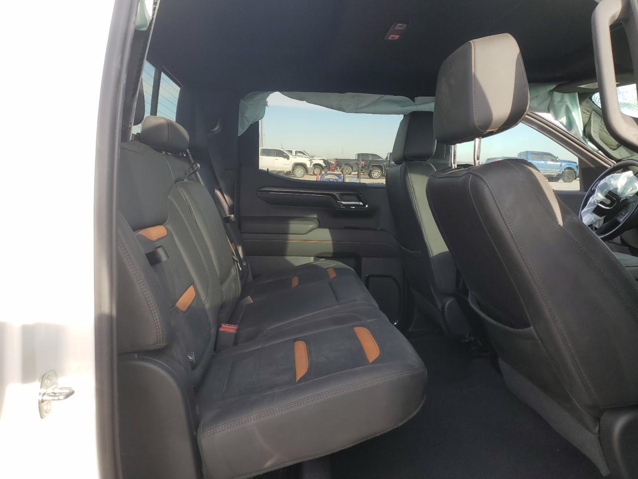 2022 GMC SIERRA K1500 AT4 VIN:1GTPUEEL2NZ609614