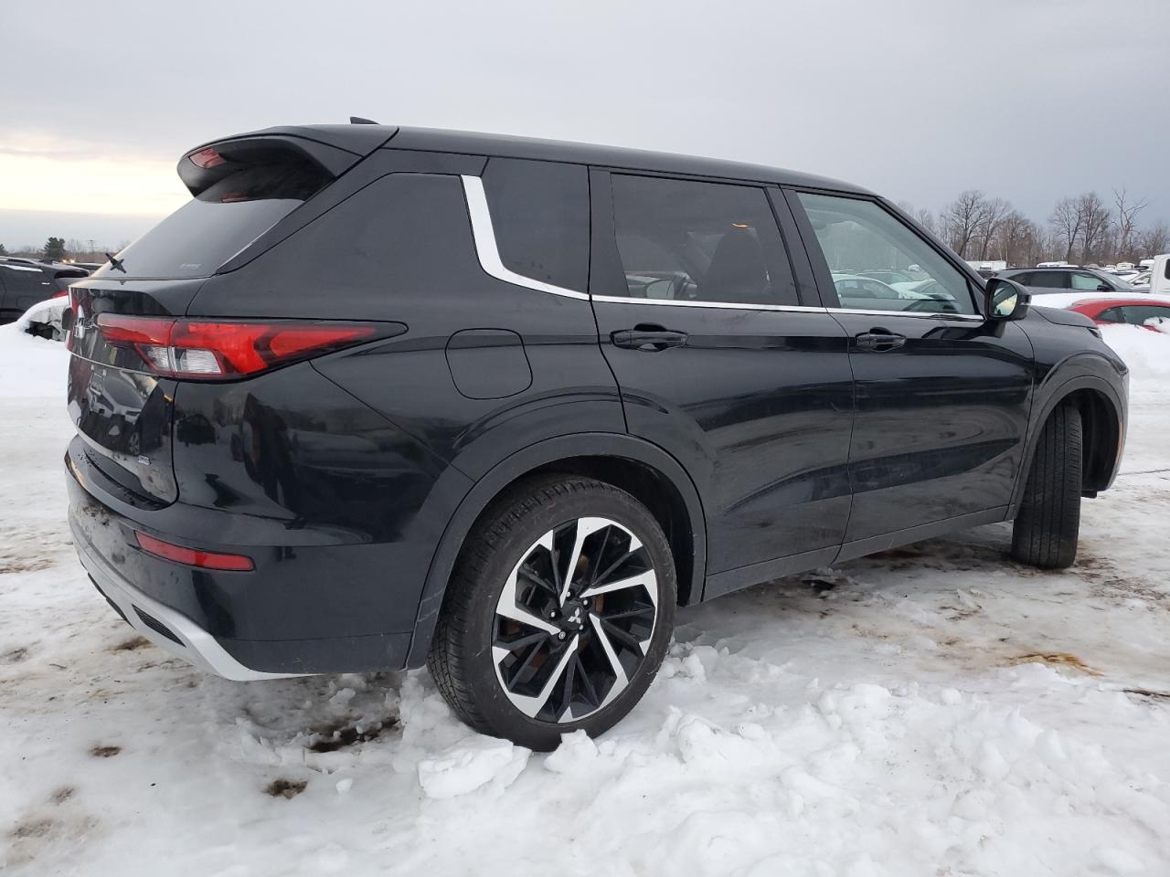 2024 MITSUBISHI OUTLANDER SE VIN:JA4J4VA88RZ047371