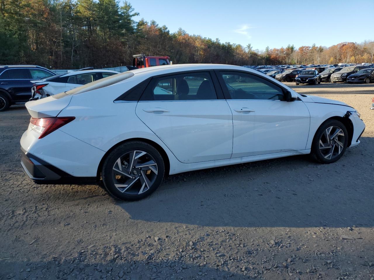 2024 HYUNDAI ELANTRA SEL VIN:KMHLS4DG9RU659377