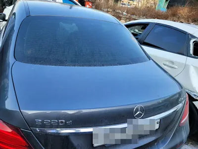 2017 Mercedes-Benz E 220 VIN: