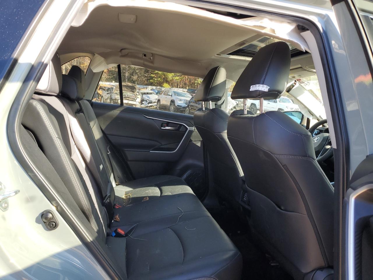 2023 TOYOTA RAV4 XLE PREMIUM VIN:2T3A1RFV3PW349149