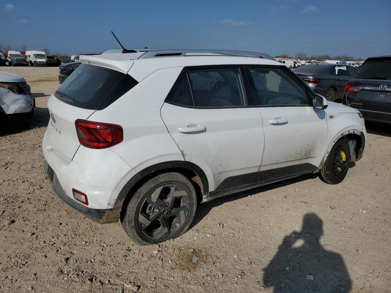 2024 HYUNDAI VENUE SEL VIN:KMHRC8A37RU299543