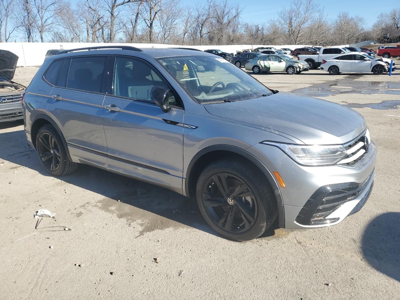 2024 VOLKSWAGEN TIGUAN SE R-LINE BLACK VIN:3VV8B7AX2RM207129