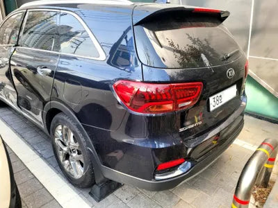 2019 Kia Sorento KNAPH81ABLA569735 VIN:KNAPH81ABLA569735