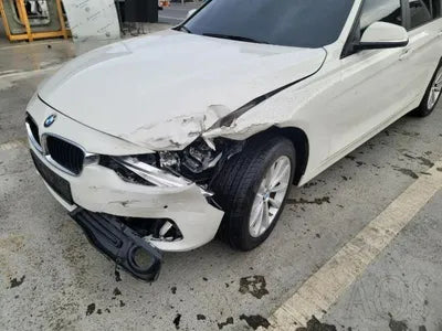 2017 BMW 320 VIN: