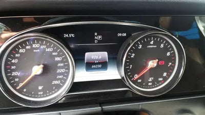 2017 Mercedes-Benz E 200 WDDZF4CB9HA276330 VIN:WDDZF4CB9HA276330