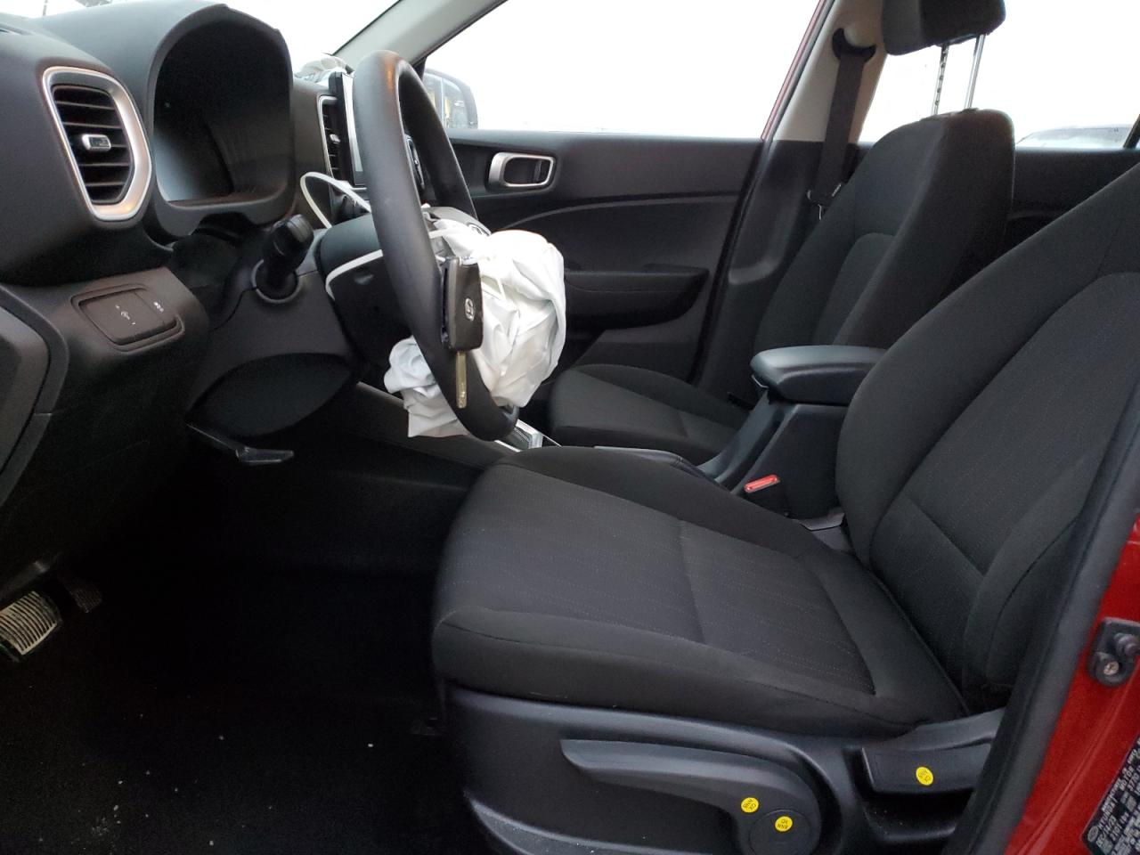 2024 HYUNDAI VENUE SE VIN:KMHRB8A32RU303324