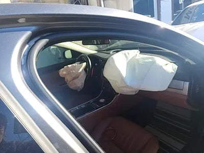 2017 Jaguar XF 826KMSAJBA4BN7HCY VIN:826KMSAJBA4BN7HCY