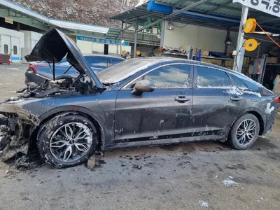 2021 Kia K5 KNAG741BBMA097278 VIN:KNAG741BBMA097278