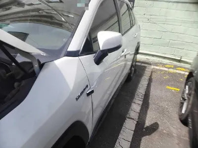 2019 Toyota RAV4 VIN: