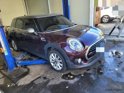 2016 MINI Clubman WMWLR9101G2E20810 VIN:WMWLR9101G2E20810
