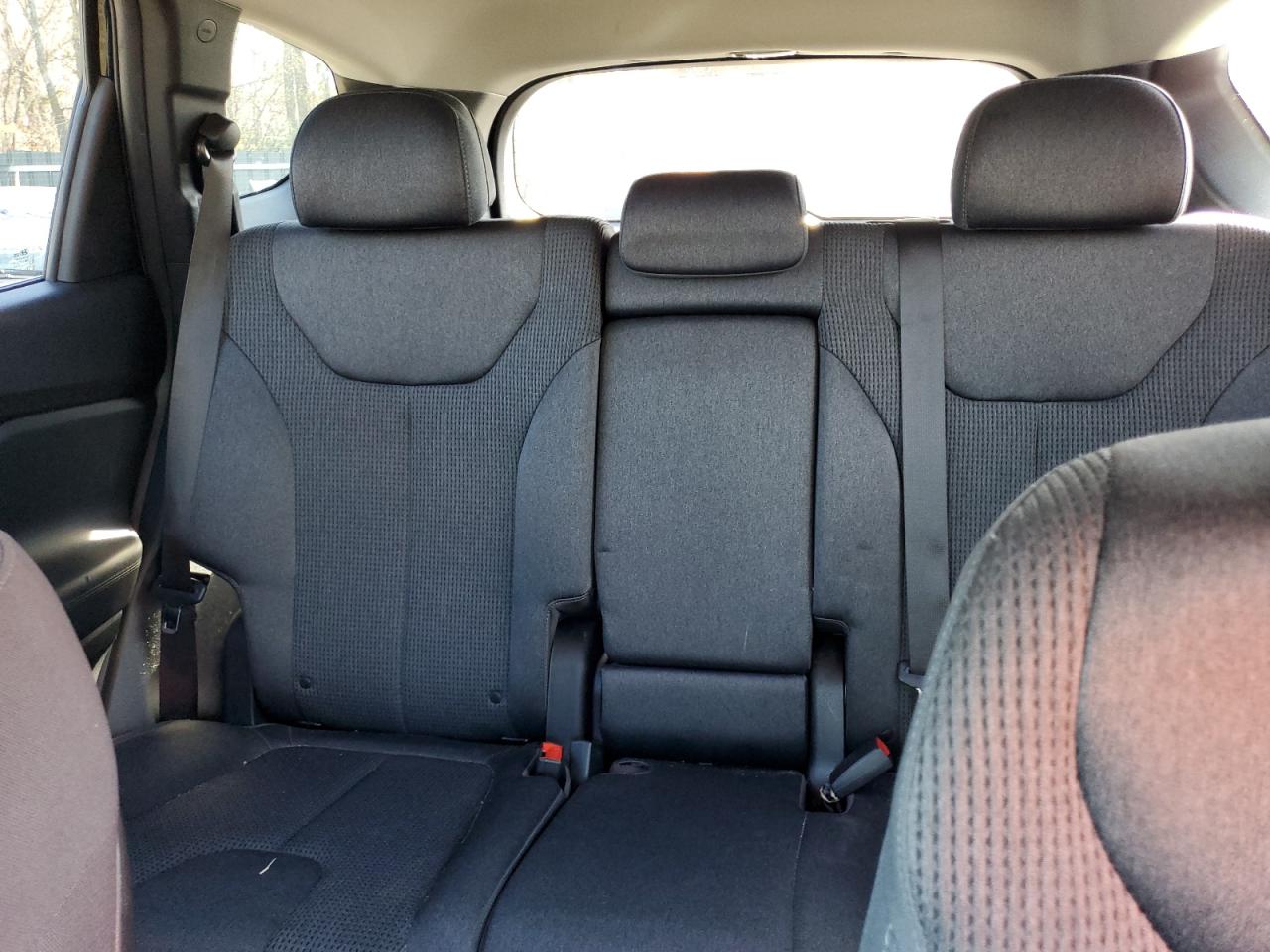 2022 HYUNDAI SANTA FE SEL VIN:5NMS2DAJ4NH414679