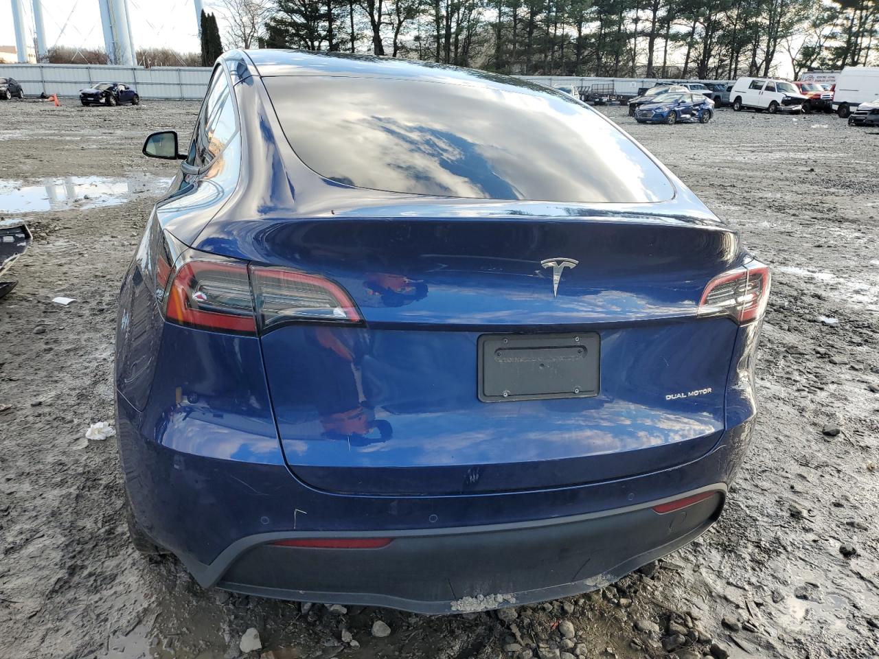 2022 TESLA MODEL Y  VIN:7SAYGDEE1NF438418