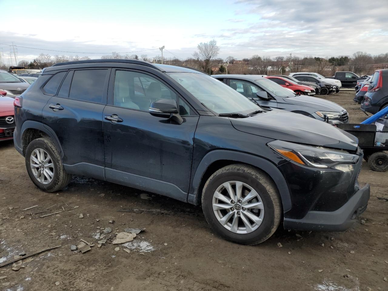 2022 TOYOTA COROLLA CROSS LE VIN:7MUCAAAG8NV009048