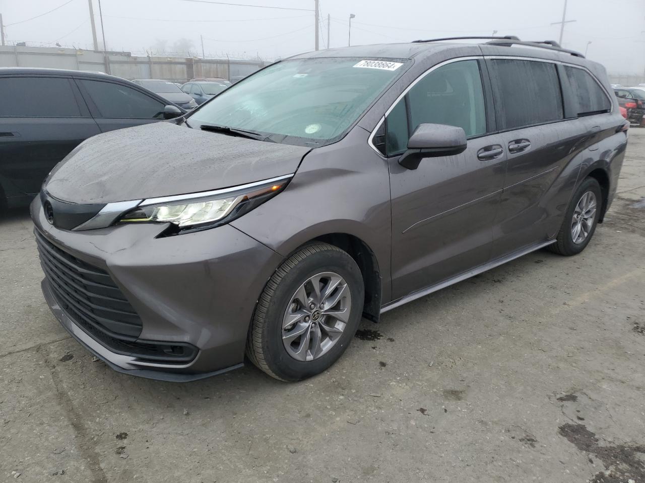 2022 TOYOTA SIENNA LE VIN:5TDKSKFC6NS049921