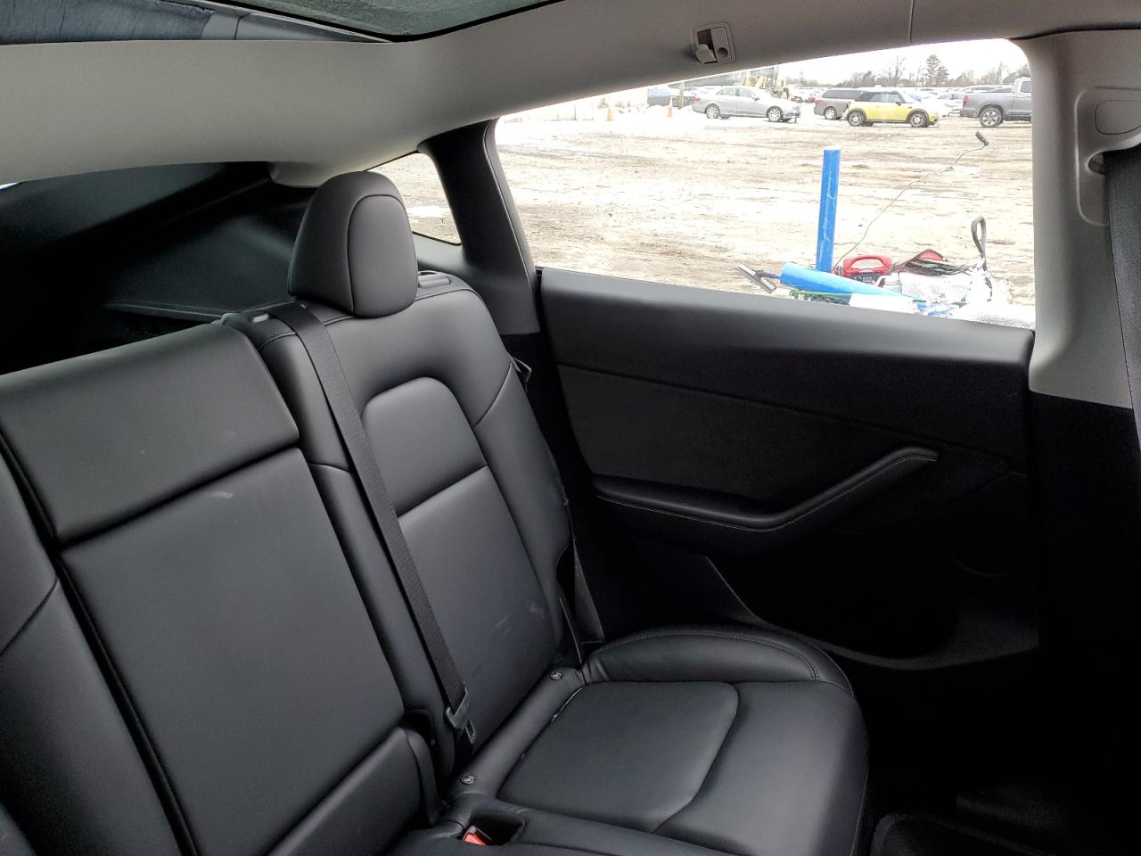 2023 TESLA MODEL Y  VIN:7SAYGDEE0PF625202