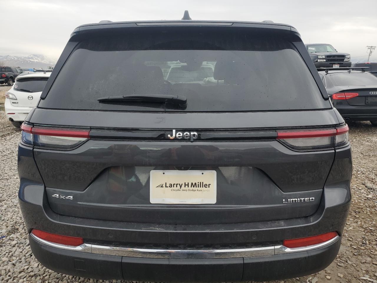 2023 JEEP GRAND CHEROKEE LIMITED VIN:1C4RJHBG0PC661789