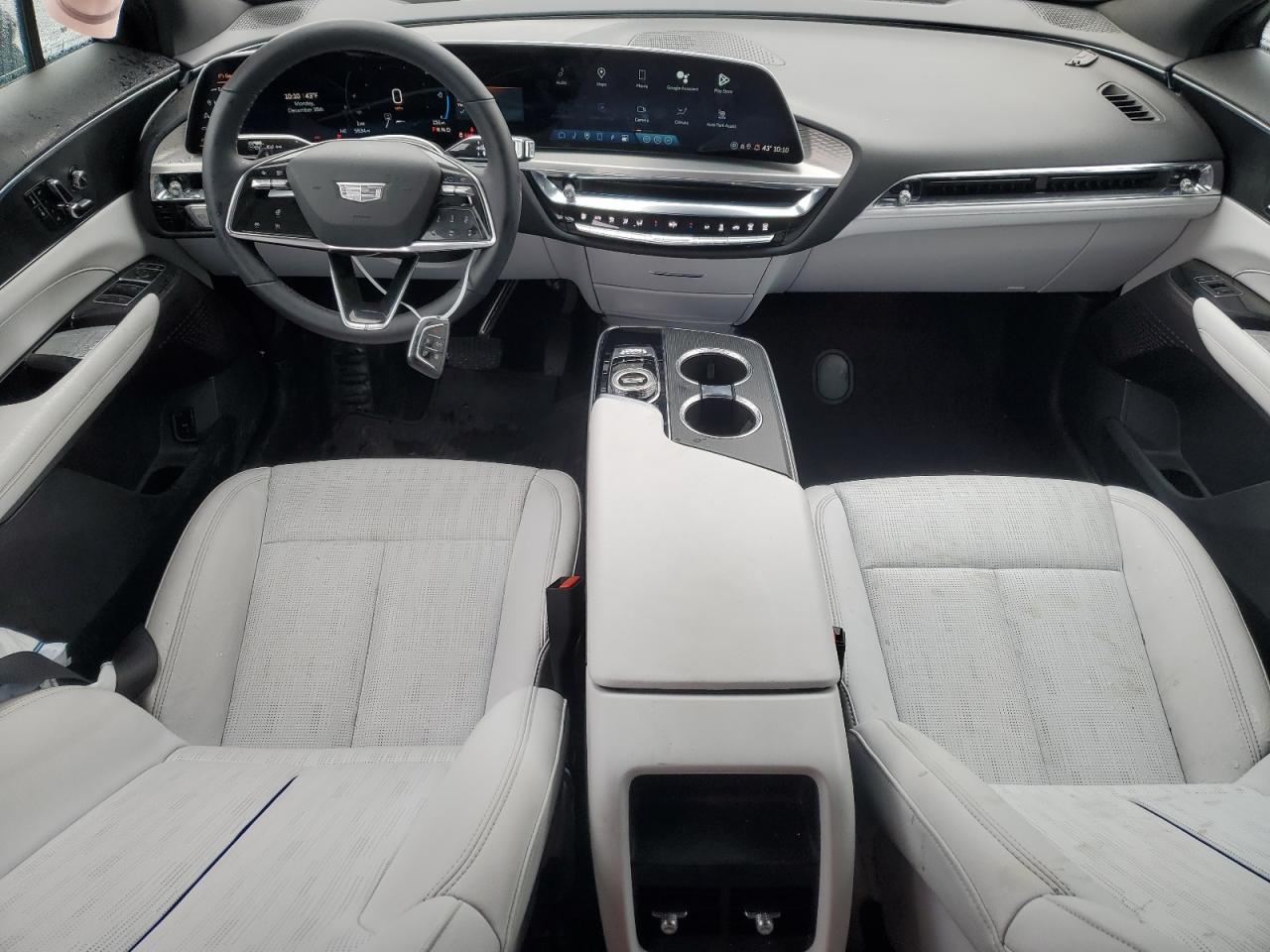 2024 CADILLAC LYRIQ LUXURY VIN:1GYKPPRL2RZ109198