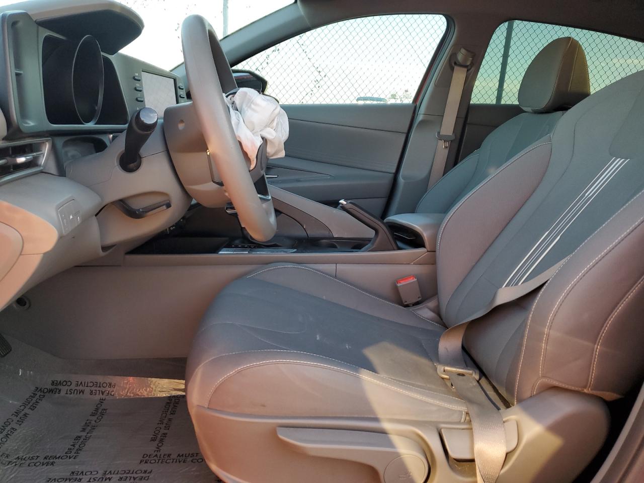 2022 HYUNDAI ELANTRA SEL VIN:5NPLM4AG7NH076197