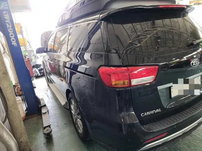2016 Kia Carnival VIN:
