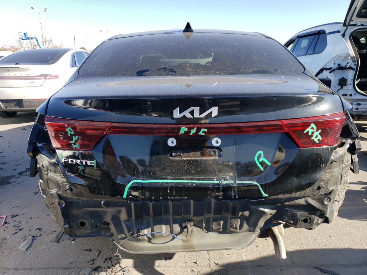 2024 KIA FORTE LX VIN:3KPF24AD7RE713625