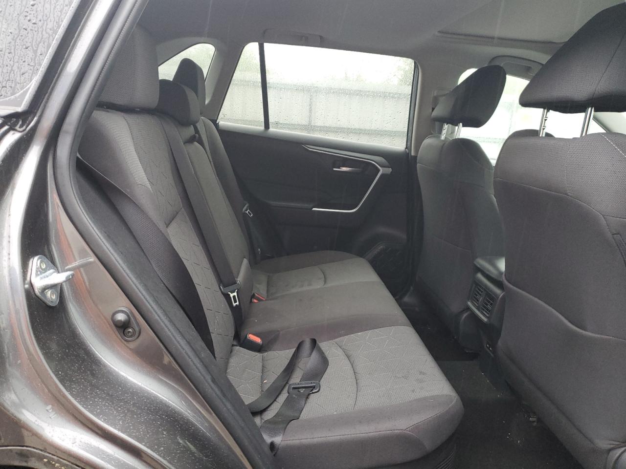 2022 TOYOTA RAV4 XLE VIN:4T3RWRFV7NU059885