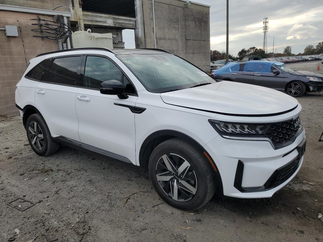2023 KIA SORENTO S VIN:5XYRL4LC7PG172350