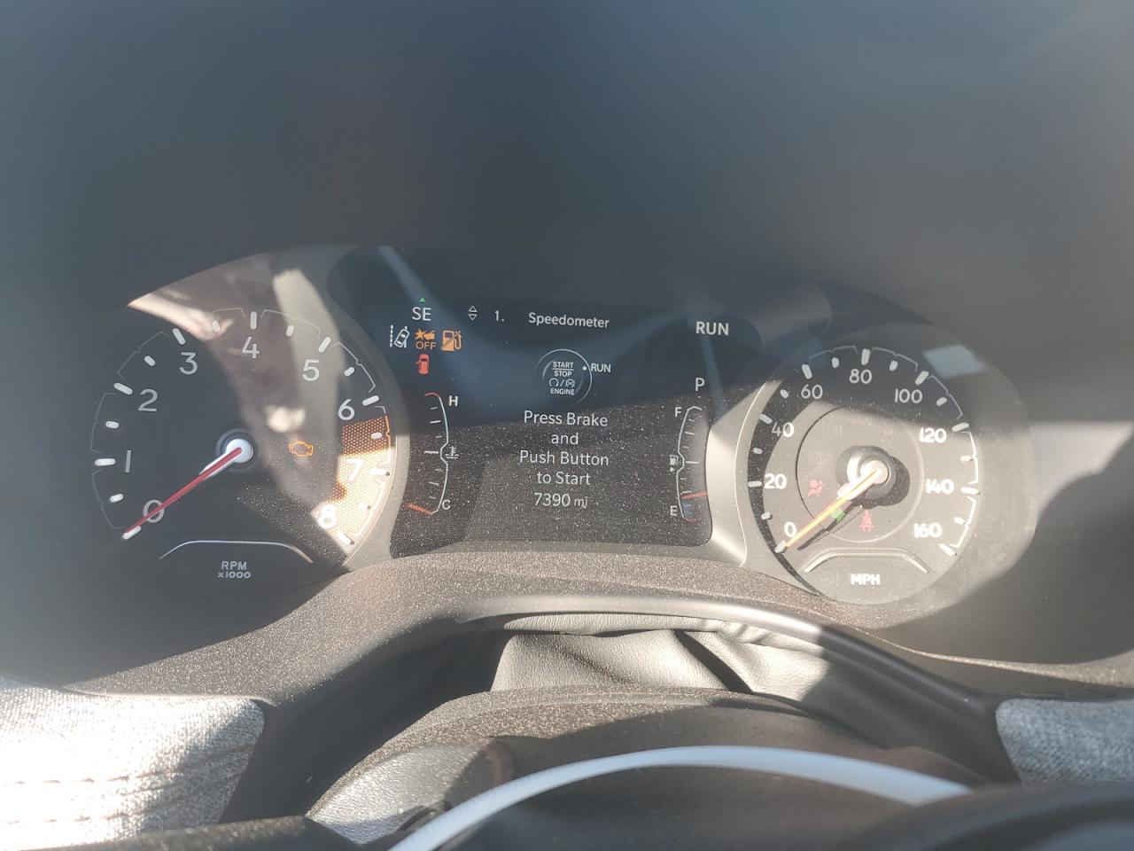 2024 JEEP COMPASS LATITUDE LUX VIN:3C4NJDFN0RT101200