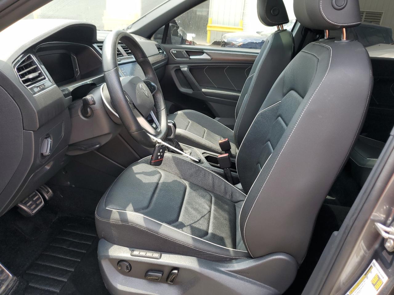 2023 VOLKSWAGEN TIGUAN SEL R-LINE BLACK VIN:3VV4B7AXXPM031202
