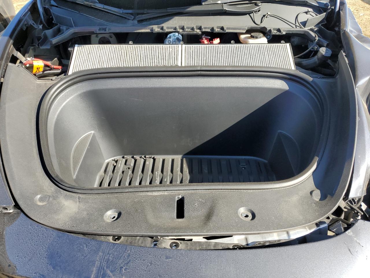 2023 TESLA MODEL Y  VIN:7SAYGDEE8PF585693