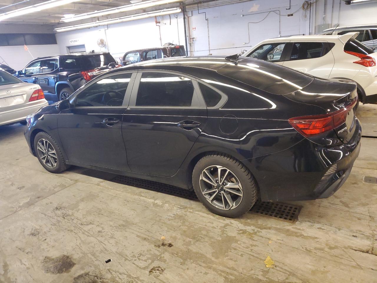 2022 KIA FORTE FE VIN:3KPF24AD0NE462585