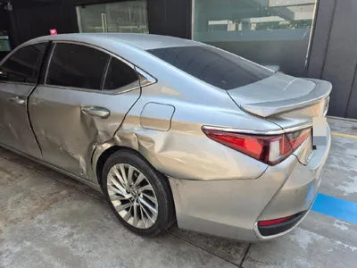 2019 Lexus ES 300 VIN: