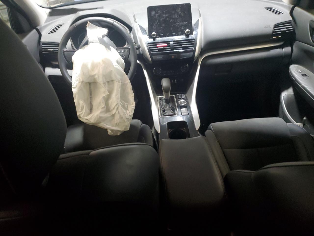 2022 MITSUBISHI ECLIPSE CROSS SE VIN:JA4ATWAA0NZ017576