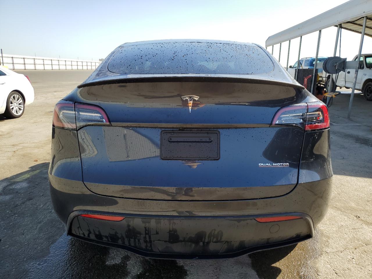 2024 TESLA MODEL Y  VIN:7SAYGDEF2RF082060