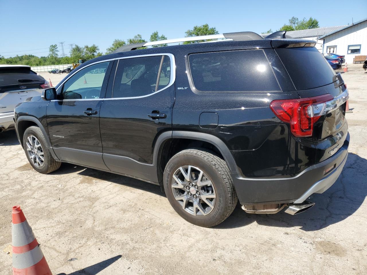 2023 GMC ACADIA SLT VIN:1GKKNUL45PZ152883