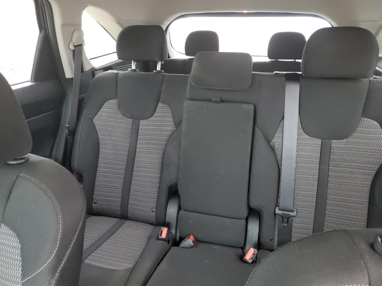2022 KIA SORENTO LX VIN:5XYRG4LC8NG143036