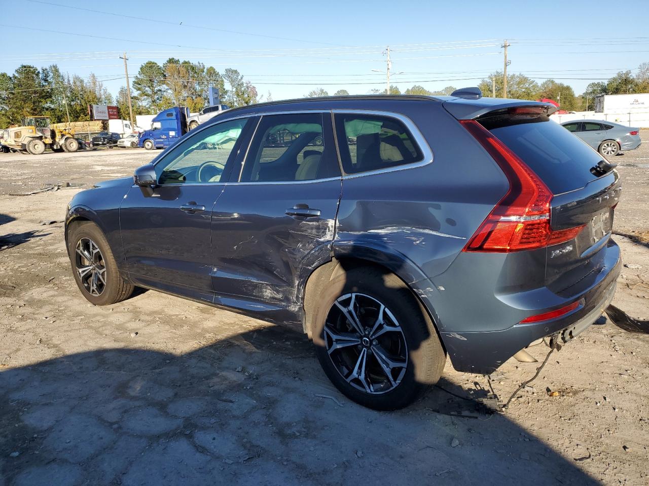 2022 VOLVO XC60 B5 MOMENTUM VIN:YV4L12RK8N1904414