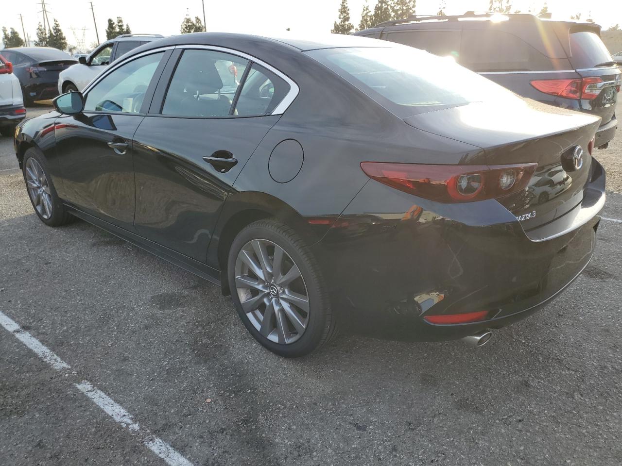 2024 MAZDA 3 PREFERRED VIN:3MZBPACM0RM437108