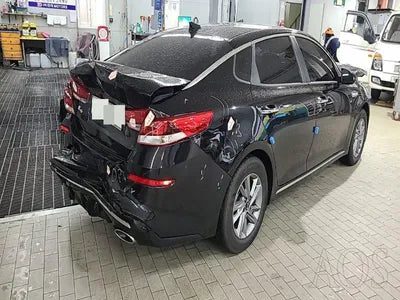 2018 Kia K5 VIN: