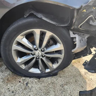 2018 Kia Carnival KNAME81ABJS387079 VIN:KNAME81ABJS387079