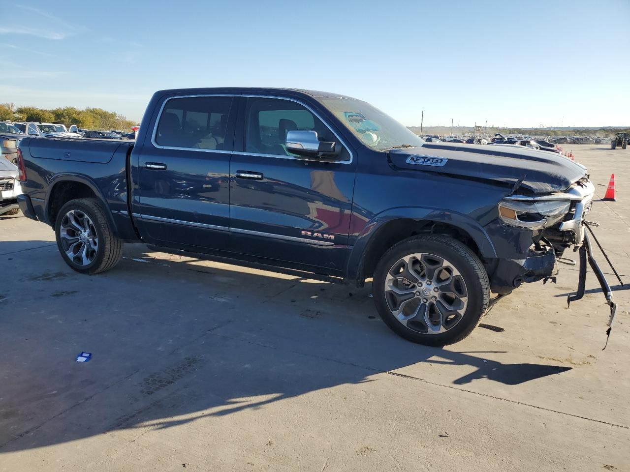 2022 RAM 1500 LIMITED VIN:1C6SRFHTXNN216813