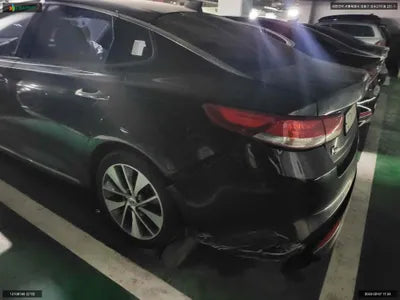 2016 Kia K5 KNAGU411BHA136327 VIN:KNAGU411BHA136327