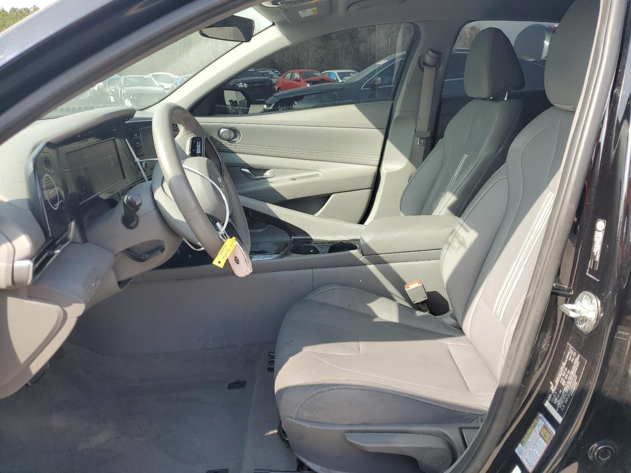 2022 HYUNDAI ELANTRA SEL VIN:5NPLS4AG1NH065637