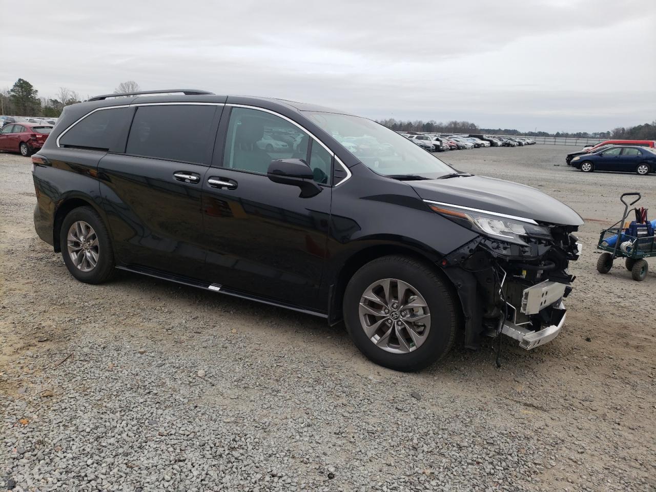 2023 TOYOTA SIENNA XLE VIN:5TDYRKEC7PS154753