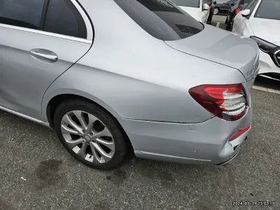 2017 Mercedes-Benz E 300 VIN: