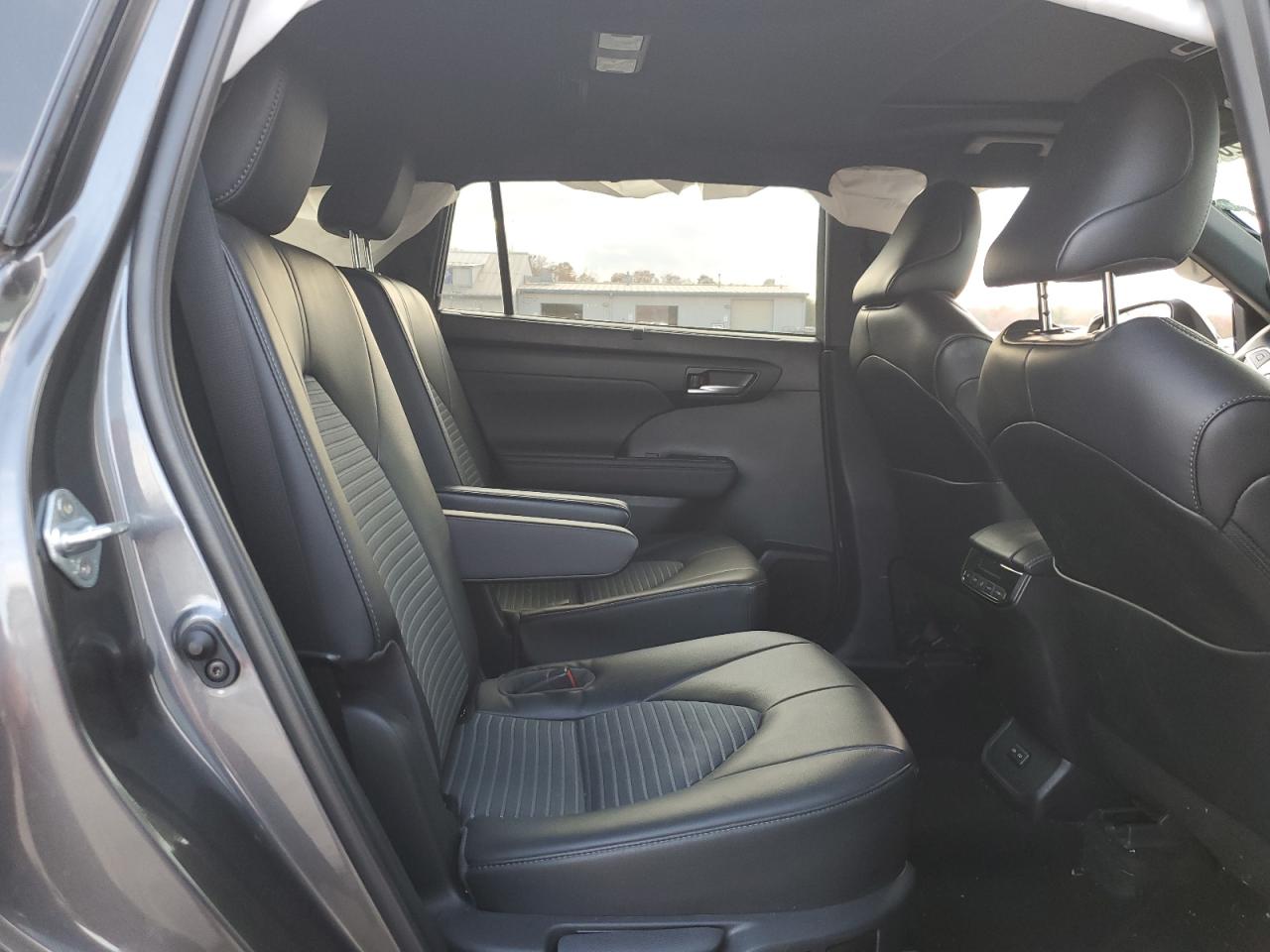 2023 TOYOTA HIGHLANDER L VIN:5TDKDRBH0PS526446