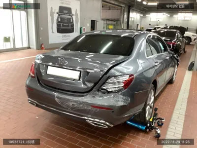 2020 Mercedes-Benz E 300 W1KZF4KB1LA805683 VIN:W1KZF4KB1LA805683