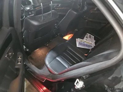 2015 Mercedes-Benz E 220 VIN: