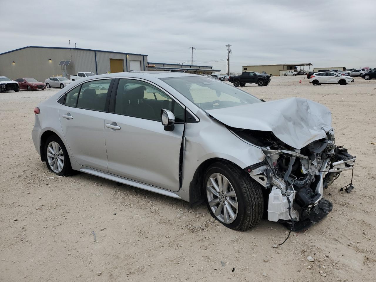 2024 TOYOTA COROLLA LE VIN:JTDBCMFE7RJ035474